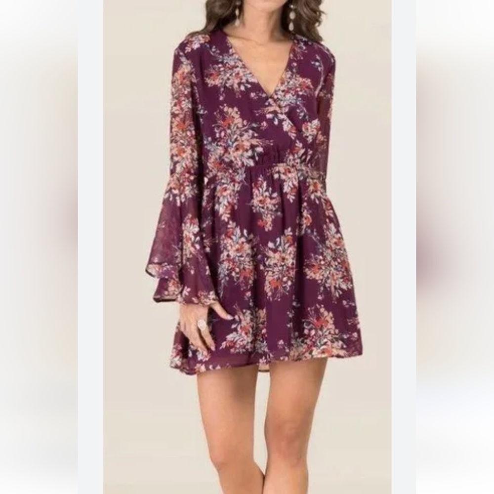 Francesca's Plum floral dress with bell sleeves